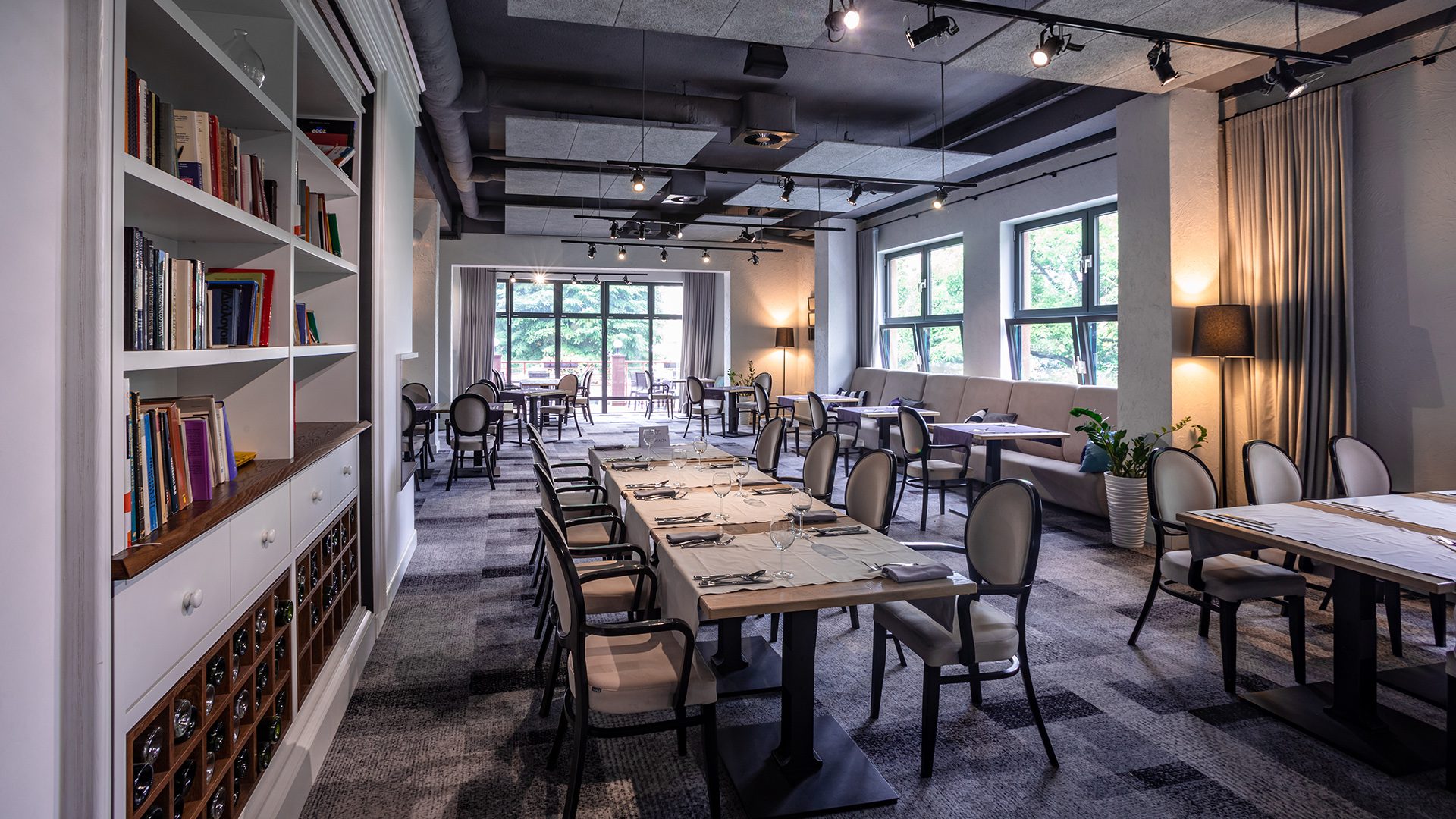 Hotel-Nafta-Krosno-restauracja-002